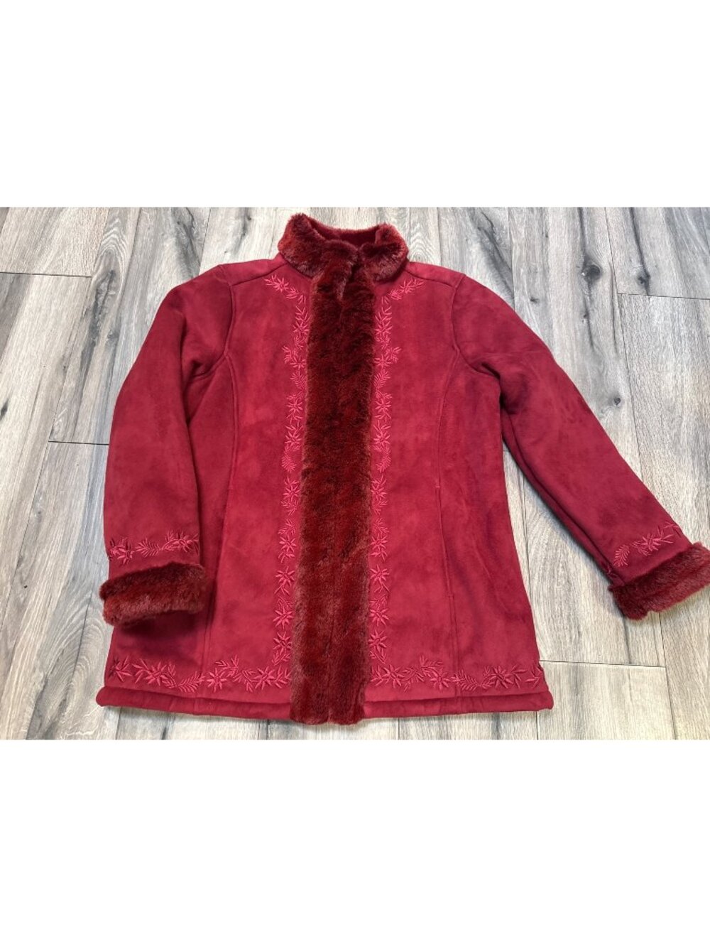 L.L. Bean VTG Red Penny Lane Womans LG Pet. Faux Suede Embroidered Jacket Faux F
